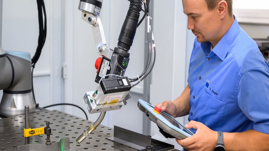 TRUMPF desarrolla un robot inteligente y autoprogramable que establece su propia trayectoria de soldadura